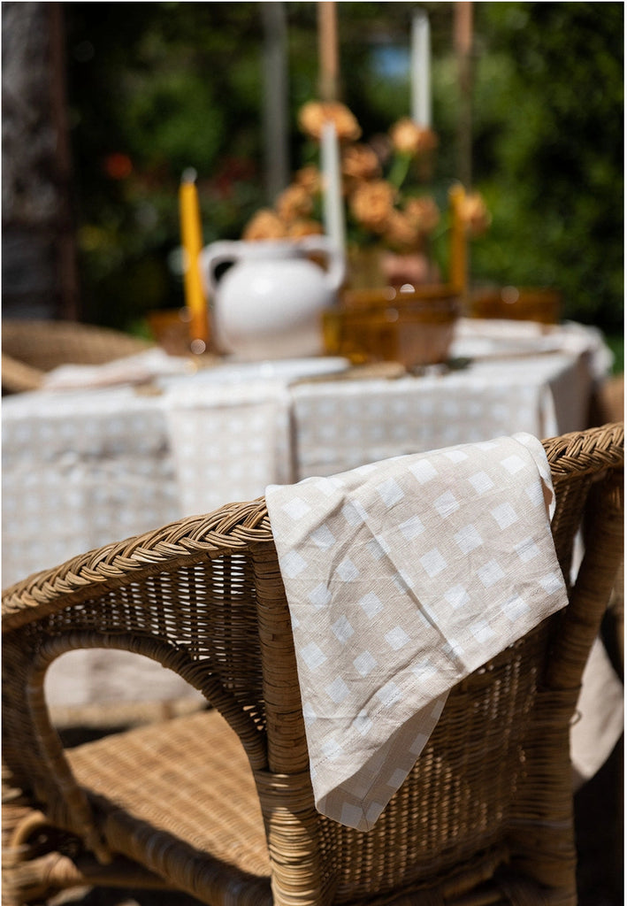 Gingham Latte Tablecoth