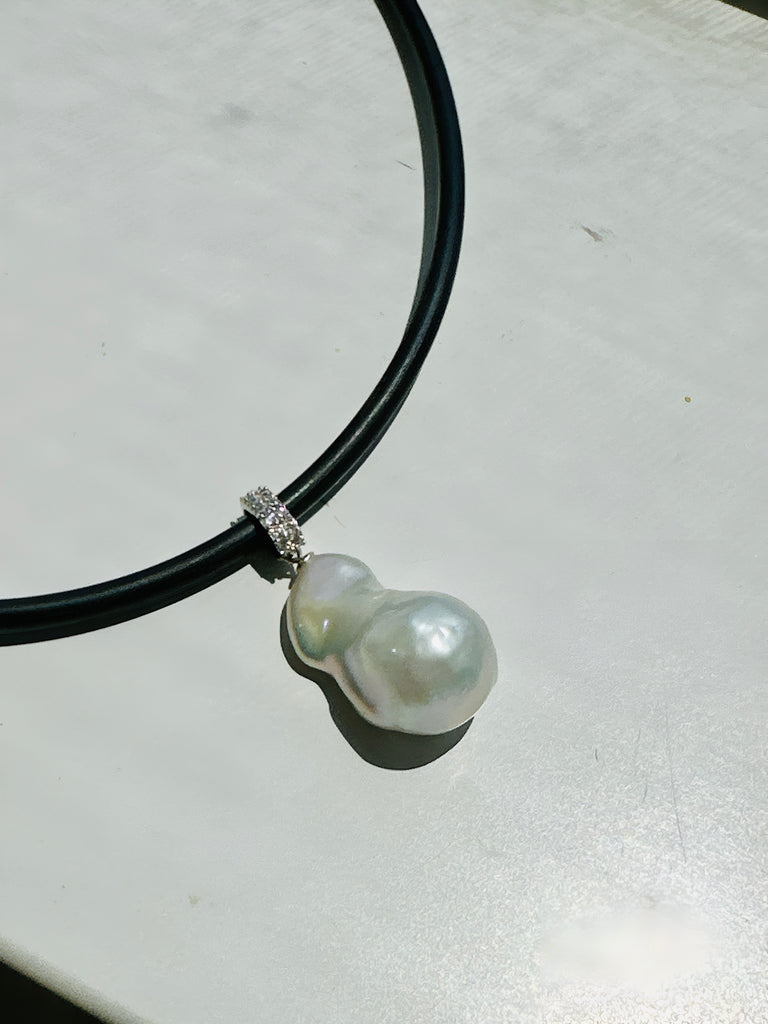 Black Neoprene + Freshwater Pearl Pendant Necklace